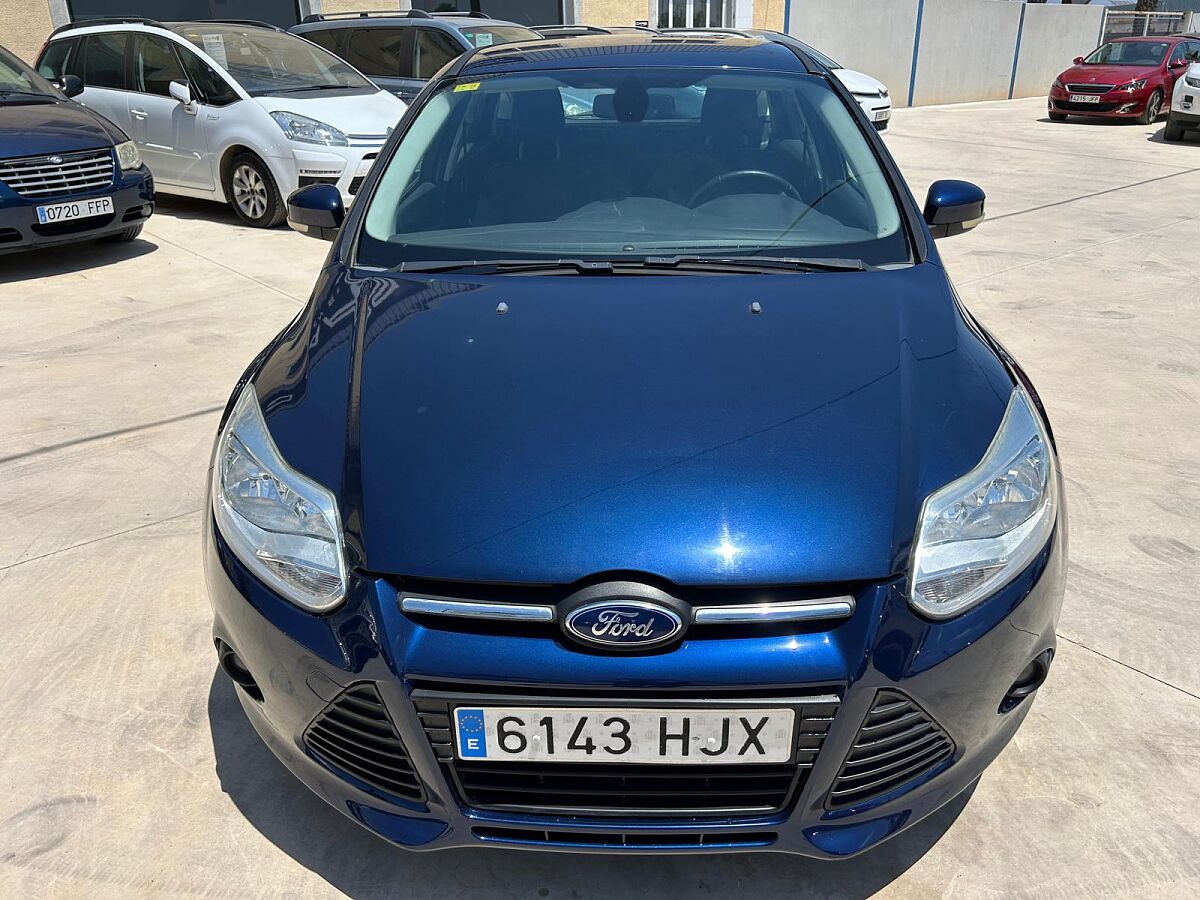 FORD FOCUS TREND 1.6 TI-VCT AUTO SPANISH LHD IN SPAIN ONLY 68000 MILES 2012